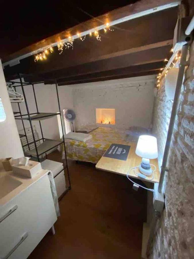 Airbhouse Private Rooms & Apartments เซบีญา ภายนอก รูปภาพ
